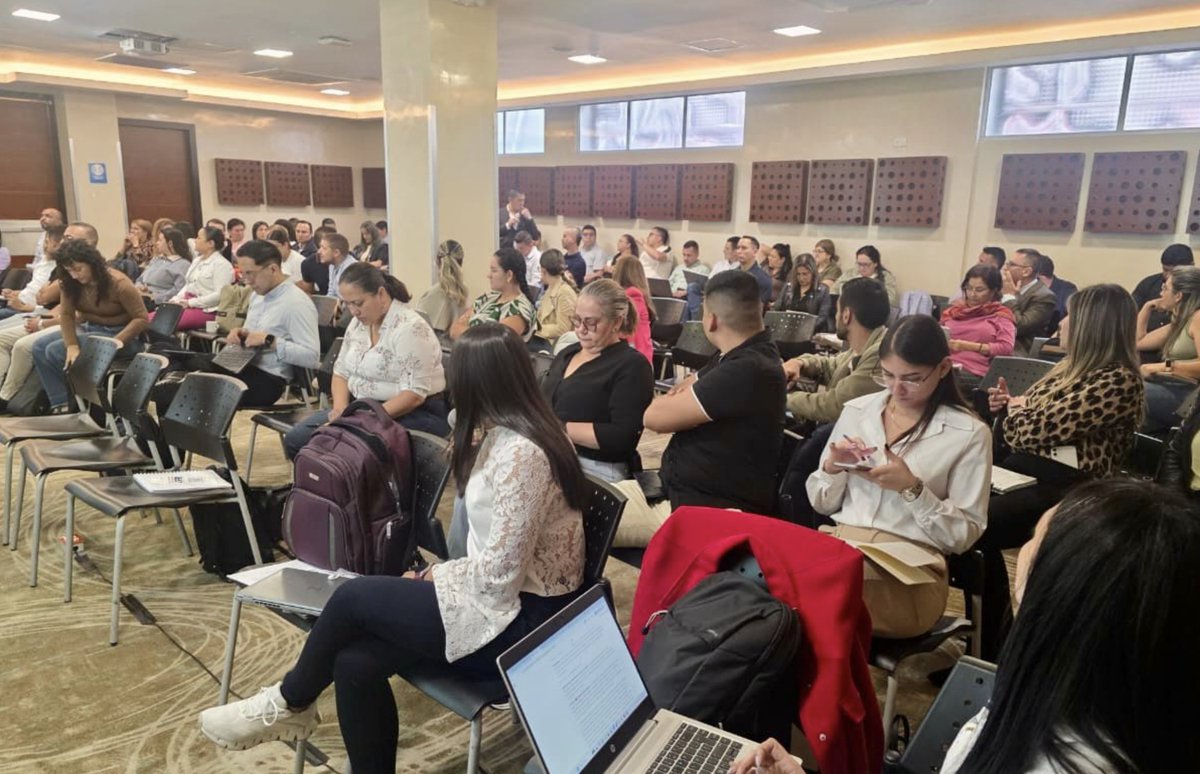 Regalias_gov tweet media