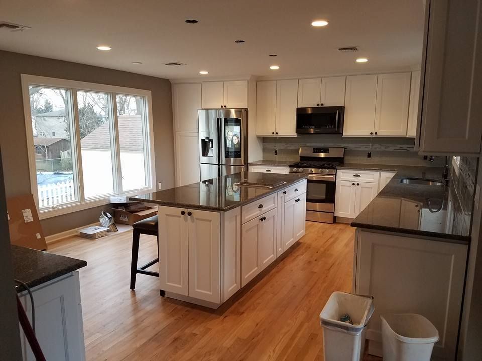 LS Contractors delivers complete residential and commercial construction services, from kitchens and bathrooms to full additions and remodels. 

lscontractorsllc.com

#GeneralContractor #HomeRemodeling #ConstructionLife #KitchenRemodel #BathroomRenovation #HomeImprovement