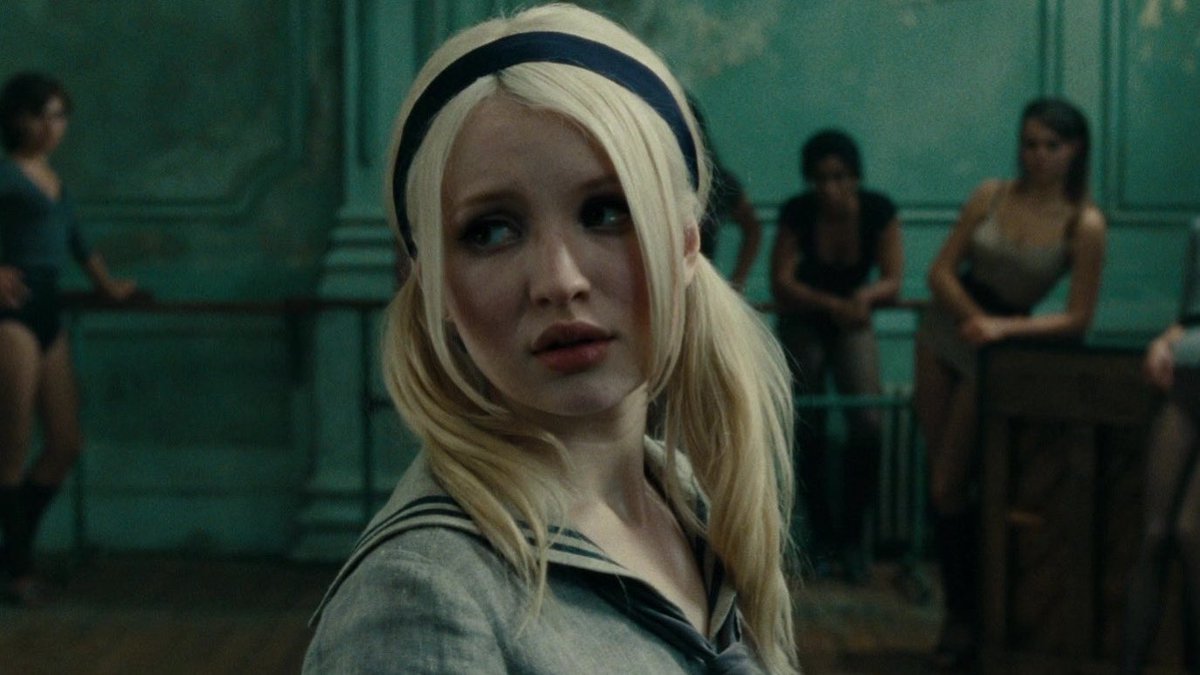 alice ‧₊˚ tweet media