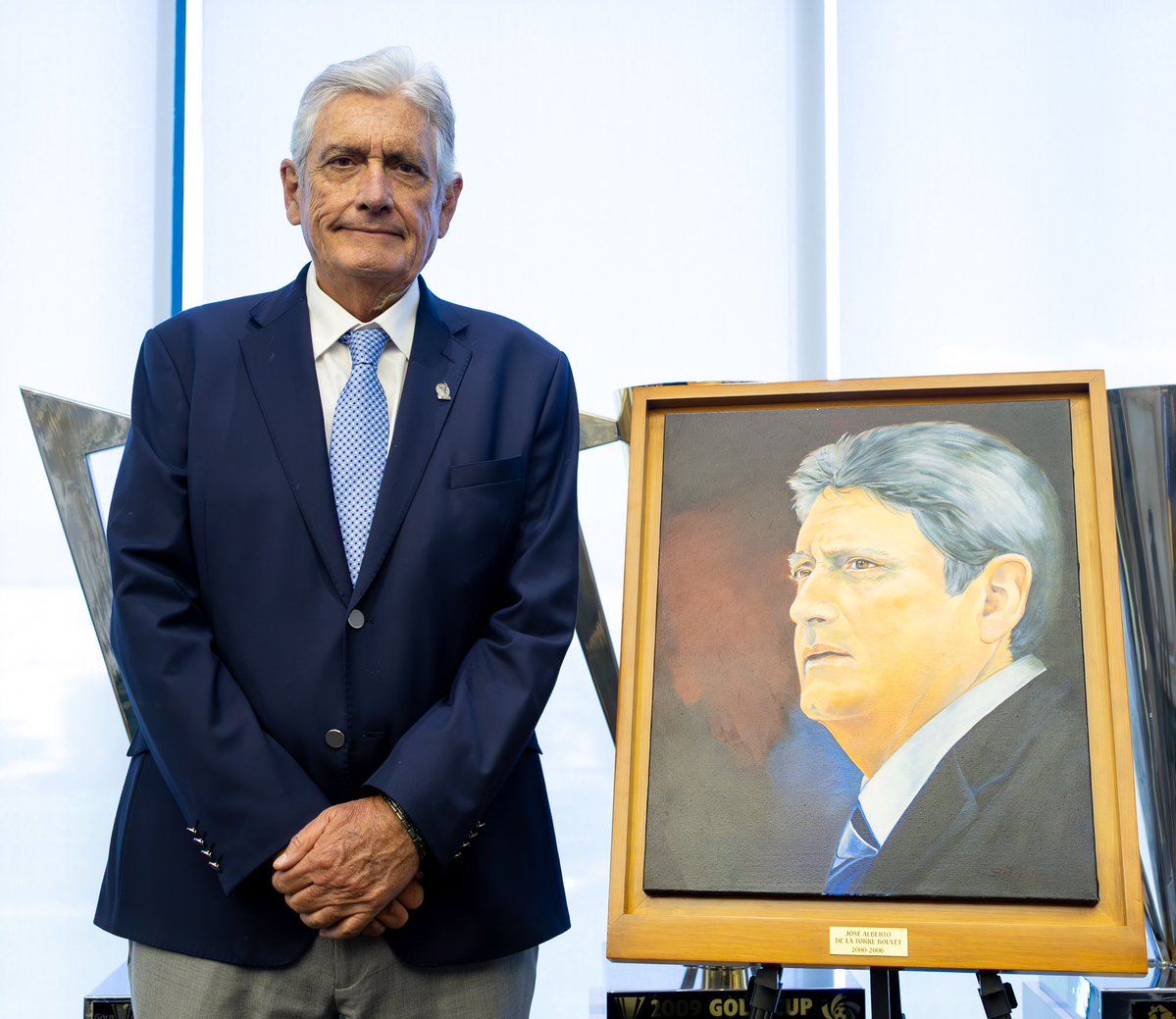 Mikel Arriola tweet media