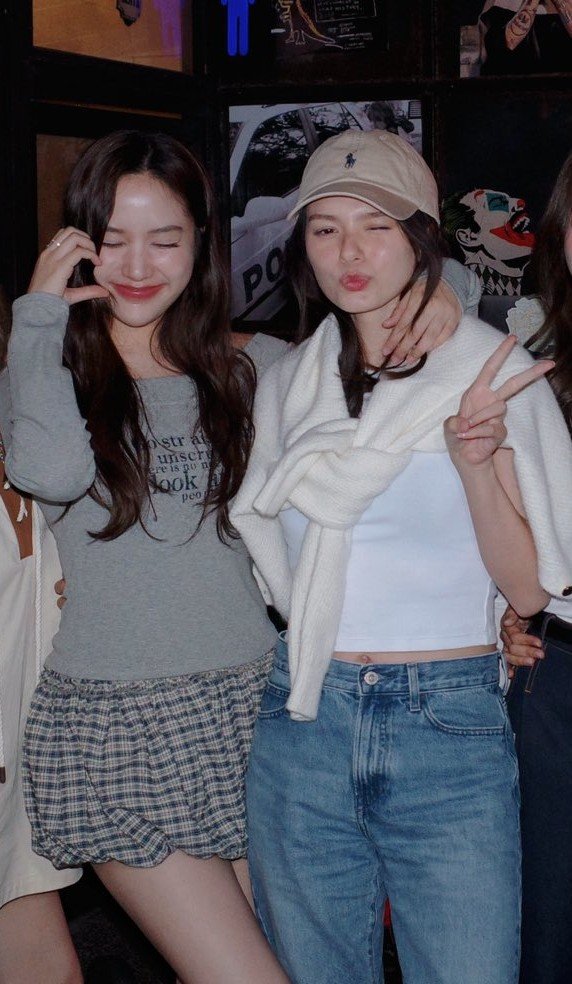 𝘉𝘭𝘶𝘦𝘉𝘭𝘶𝘦(𝘣𝘣) ✌︎︎ tweet media