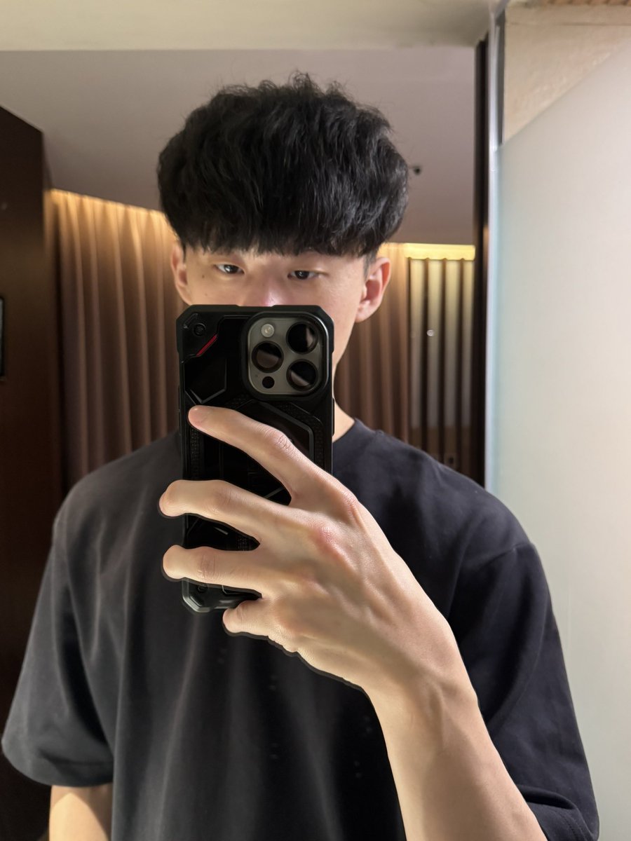 手模工程師 tweet media