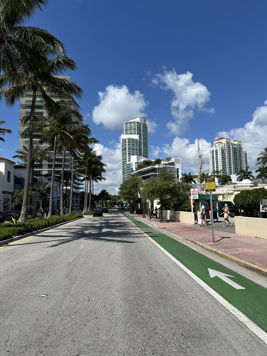 vezzeta's tweet photo. Miami📍😼 https://t.co/kyhEVros4B