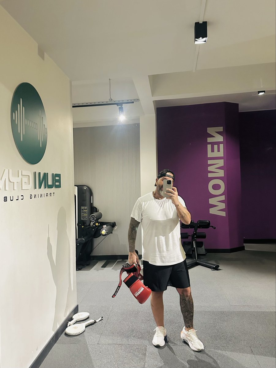 🕊𝓗𝓔𝓡𝓜𝓐𝓝 🕊 tweet media