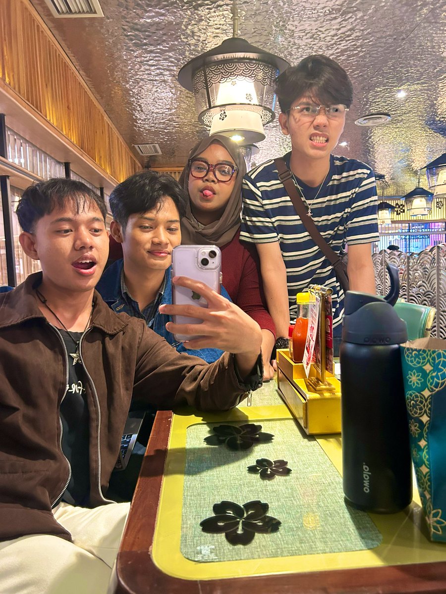 araa。.ೃ࿔*: 🥉 tweet media