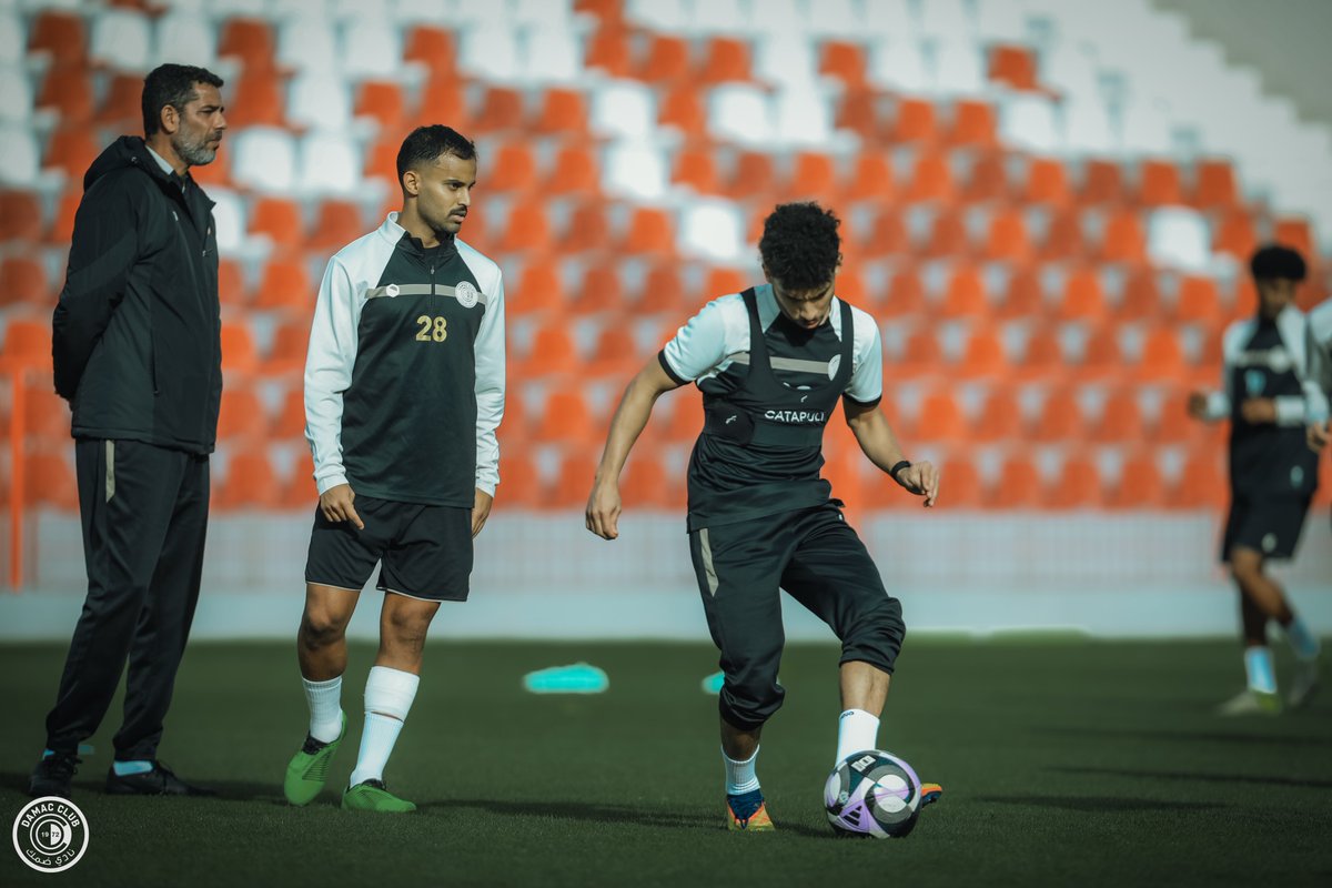 نادي ضمك السعودي tweet media