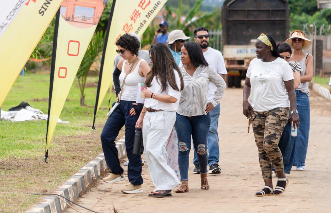 UG MAN 𝕩 tweet media