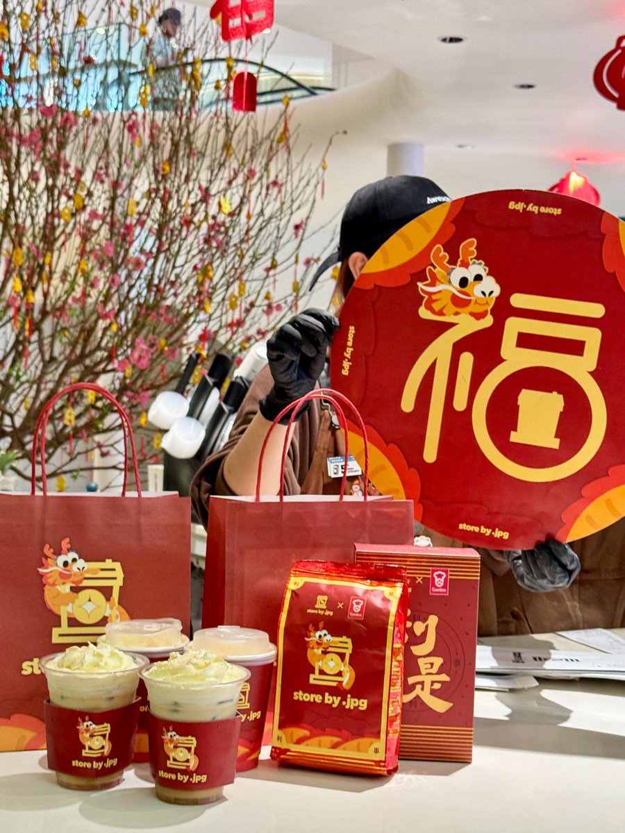 Tracy Mohr tweet media