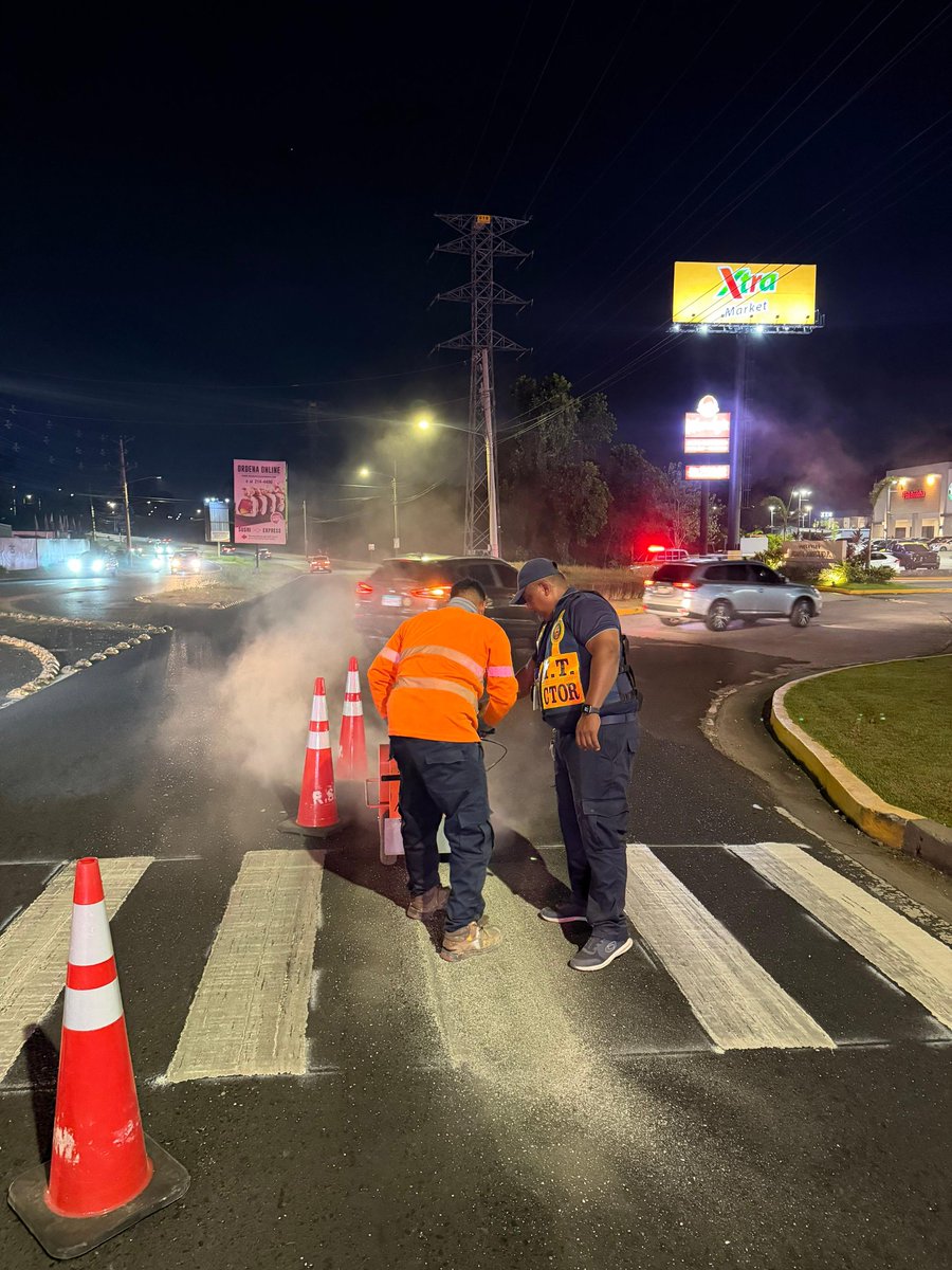 Autoridad del Tránsito tweet media