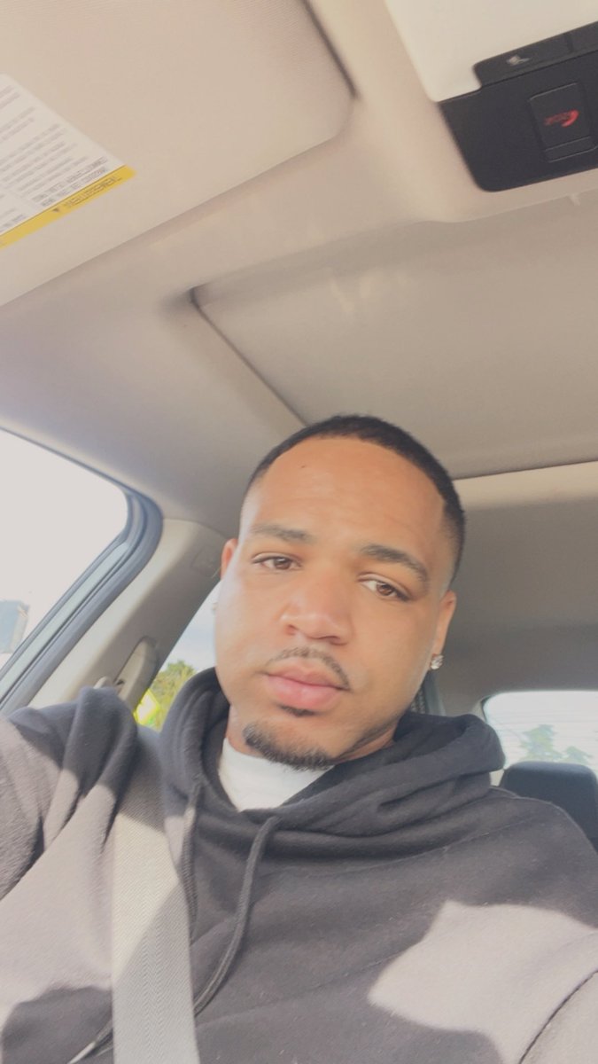 👑KING BOB👑 tweet media