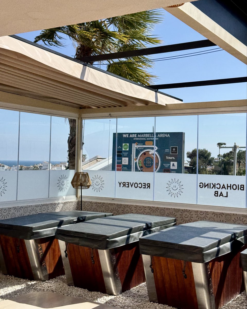 Phantom Stays tweet media