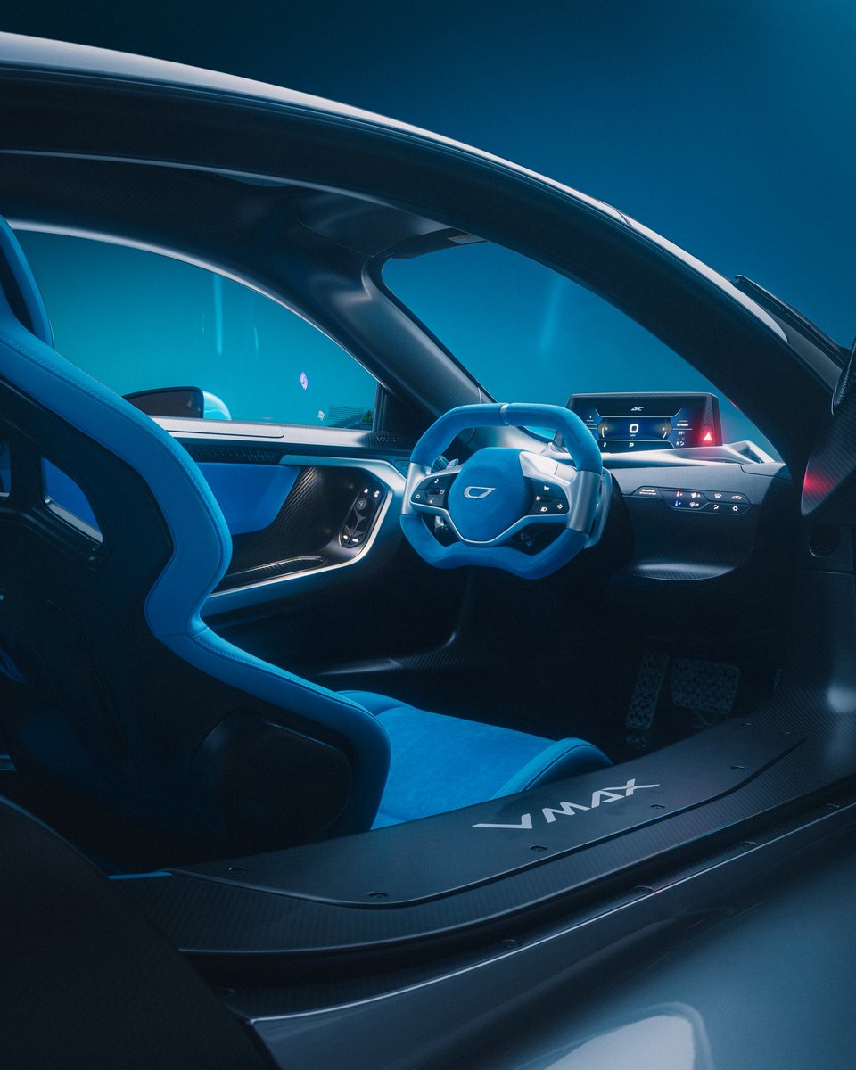 Czinger Vehicles tweet media