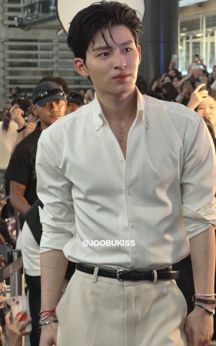 น. 🦭 tweet media