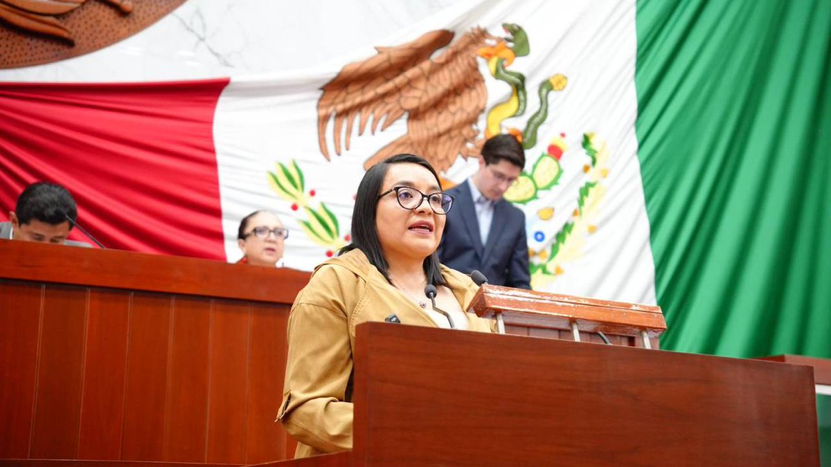 Busca diputada Laura Yamili Flores regular la gestación subrogada para evitar explotación reproductiva
mxenlanoticia.com.mx/noticias/tlaxc…