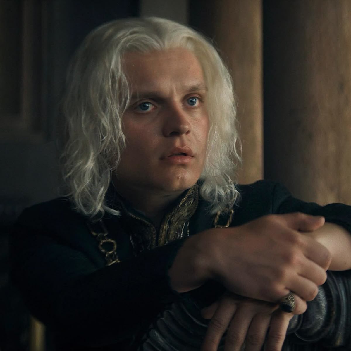 nora ⭑ tweet media