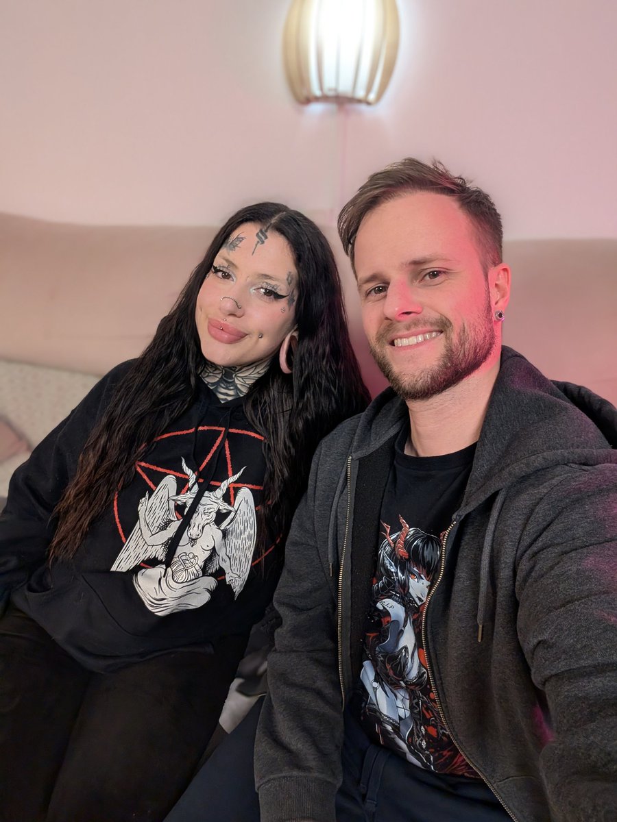 Maxime horns 🇫🇷 -2️⃣5️⃣K 🔞 tweet media