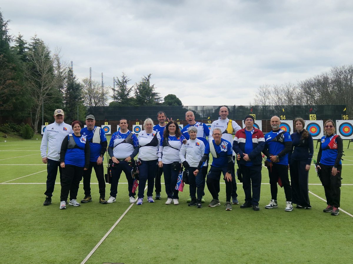 CAdeLeganes's tweet photo. El sábado 21 se celebró la primera tirada de Liga de Madrid de Veteranos, Noveles y Promoción, teniendo el club una representación de lujo. Podemos destacar un 🥈, 🥉y 4° puesto de nuestras arqueras veteranas y 🥉en veteranos hombre.
Empezando fuerte la temporada 💪🏻
@AytoLeganes https://t.co/KvuKoPk8fH