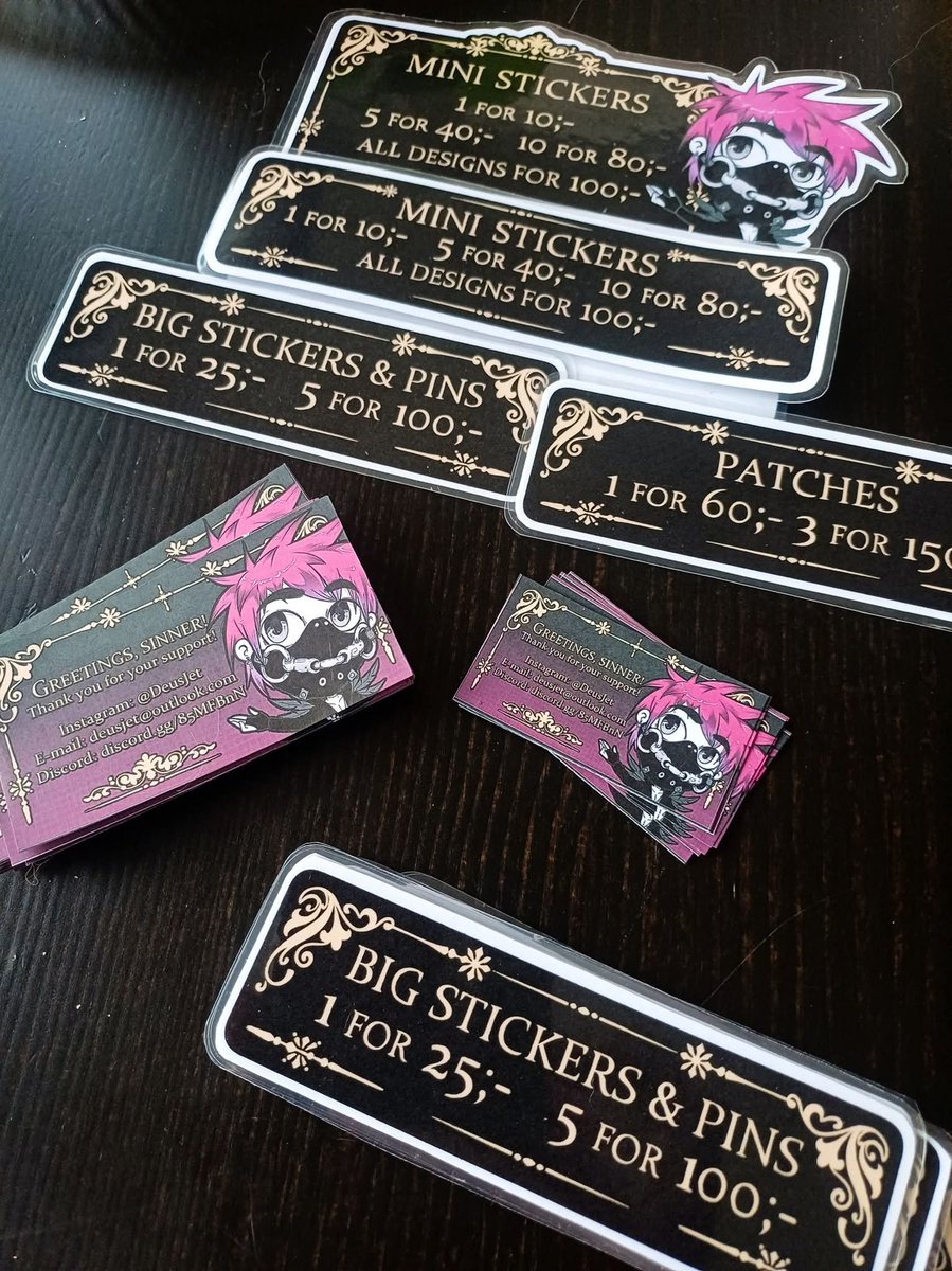 DeusJet's tweet photo. The work continues to freshen up the table vibes! New signs and new business cards! You Sinners seemed to really appreciate the small chibi version of me, so figured it would be fun to add it on to more things c,:

#artistalley #businesscards #design #deusjet #chibi https://t.co/ia2tjWiHdl