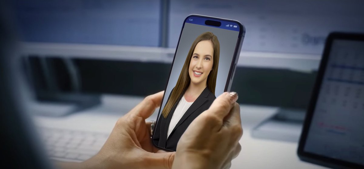 PromiseNewMedia's tweet image. Dallas professionals: it’s time to upgrade your LinkedIn photo. We create modern, corporate business headshots in Dallas that help you stand out and look confident online.
Book today and call 877-858-0071. DallasBusinessHeadshots.com 
#DallasHeadshots #PersonalBranding #DallasT