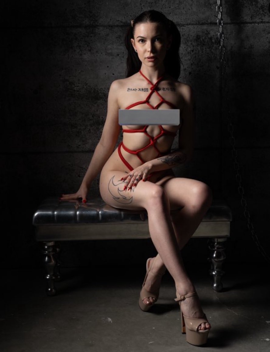 Cecilia Renee tweet media