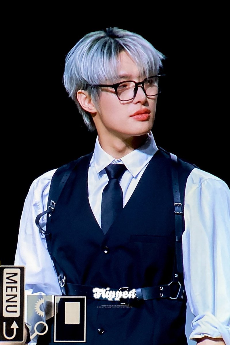 бэми tweet media