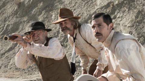 EugWSerra's tweet photo. Happy Birthday to Richard Jenkins! #RichardJenkins #TheCabinInTheWoods #LetMeIn #BoneTomahawk #TheShapeOfWater https://t.co/6D2U3eliXn