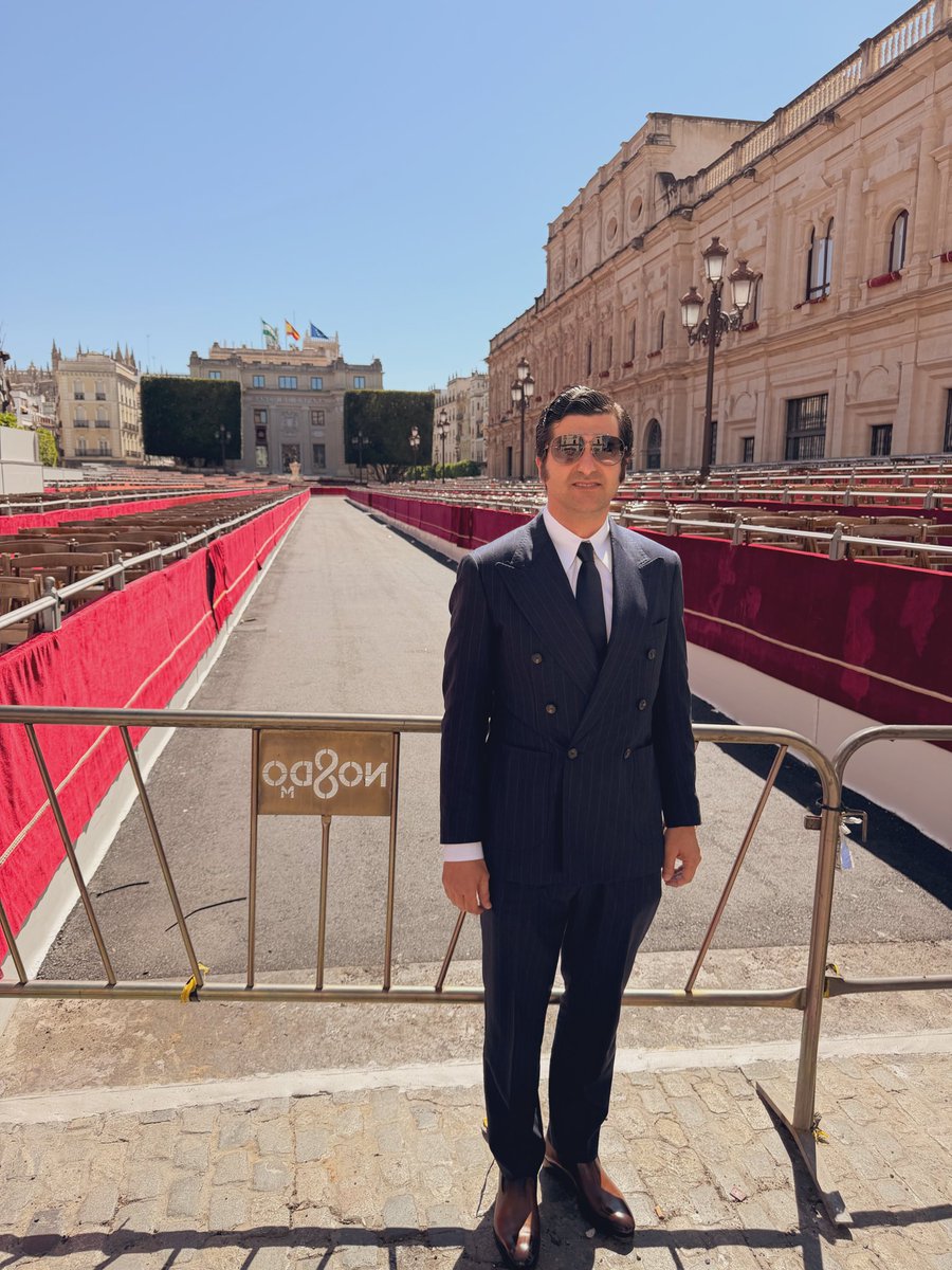 Amargura y Amén tweet media