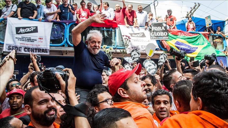 nuevospapeles's tweet photo. José León Toro Mejías: Brasil atrapado entre la utopía de la soberanía regional y el marketing  electoral https://t.co/5zPzRQ4TpN https://t.co/y6vXphxFwn