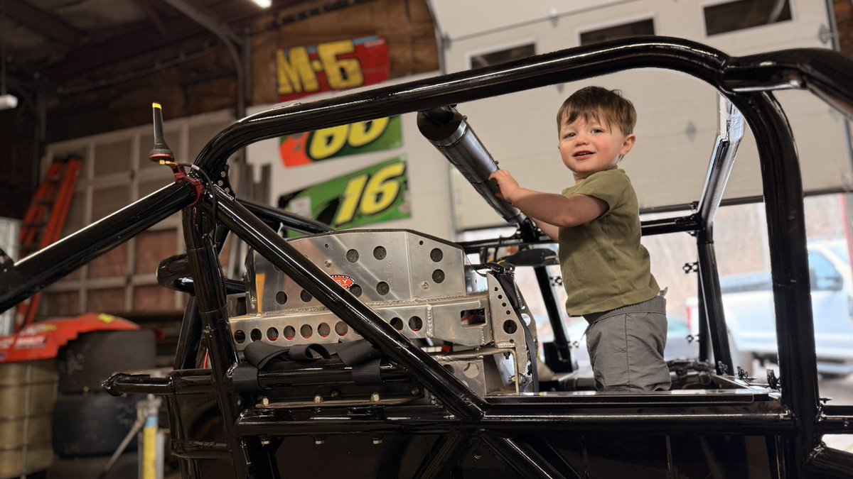 Dylan Kopec™ tweet media