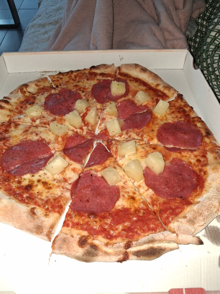 Alexandra ✌️ tweet media