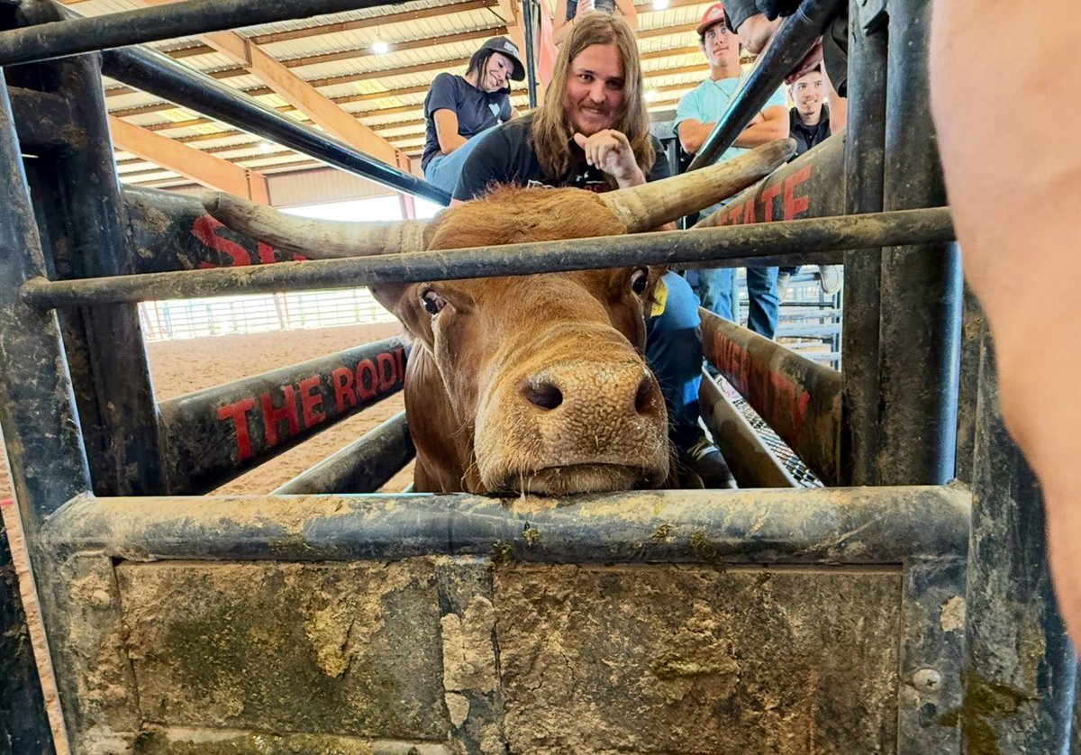 Sul Ross Football tweet media