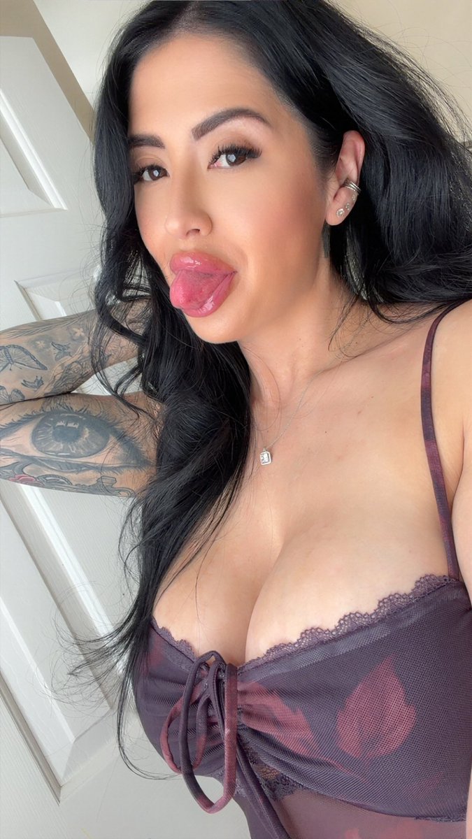 Katelynn tweet media