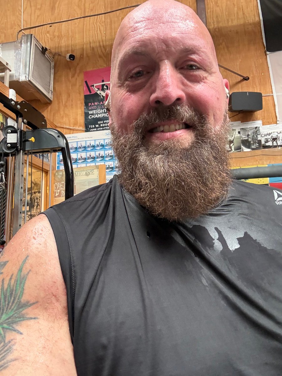 Paul Wight tweet media