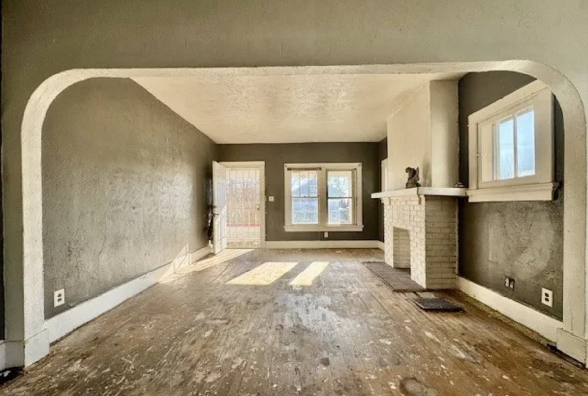 oldhouseunder50's tweet image. $59,900. #Ohio #handyman special #Craftsman. oldhousesunder50k.com/c-1930-ohio-ha…