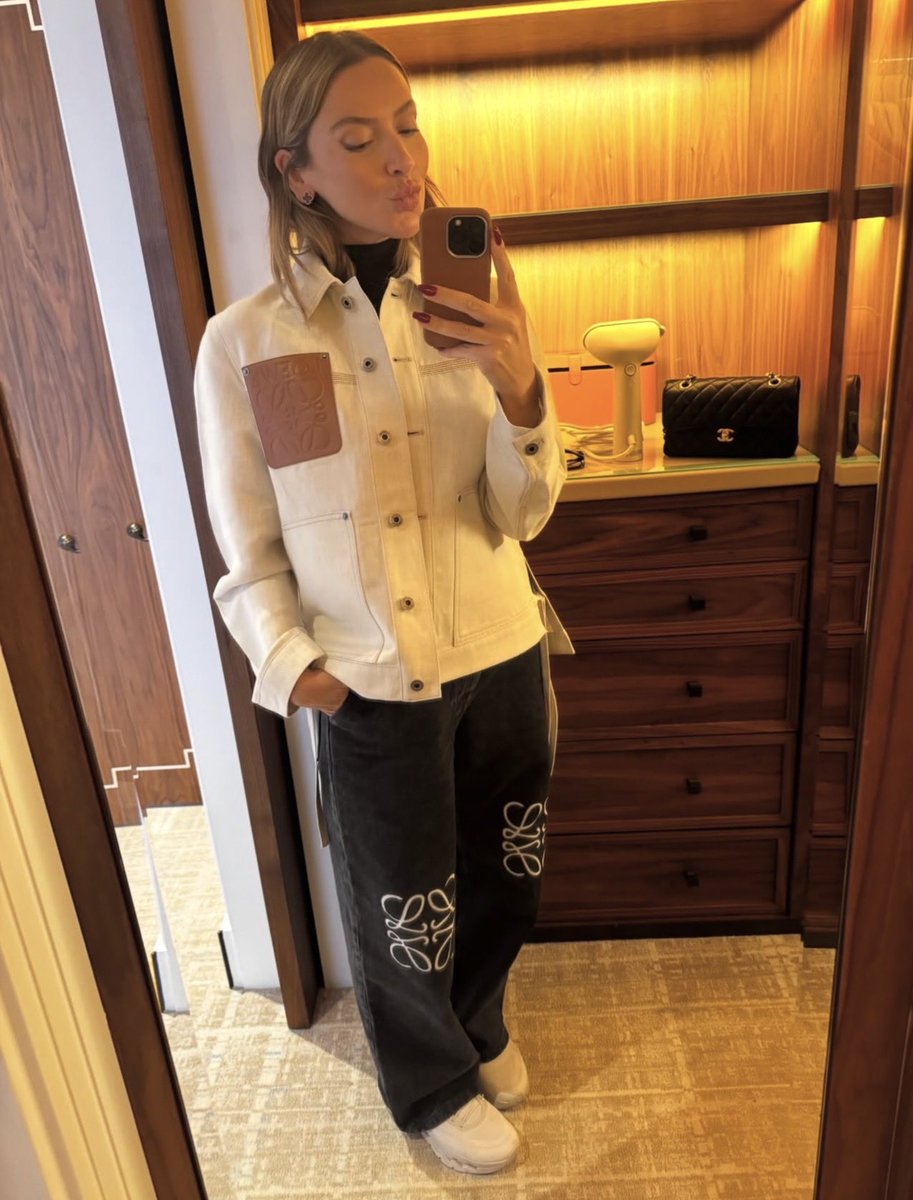 Aslı 👻 tweet media