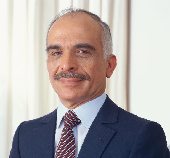 Starrking ☠︎ tweet media