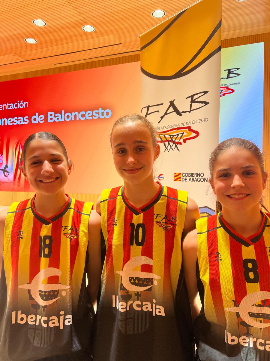 C.D. Romareda tweet media