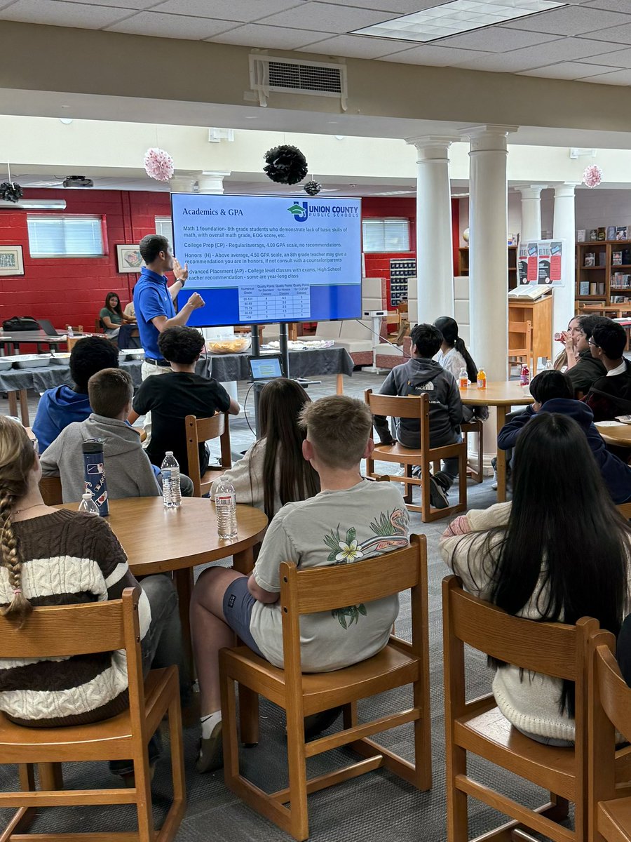 Andrew G. Houlihan tweet media