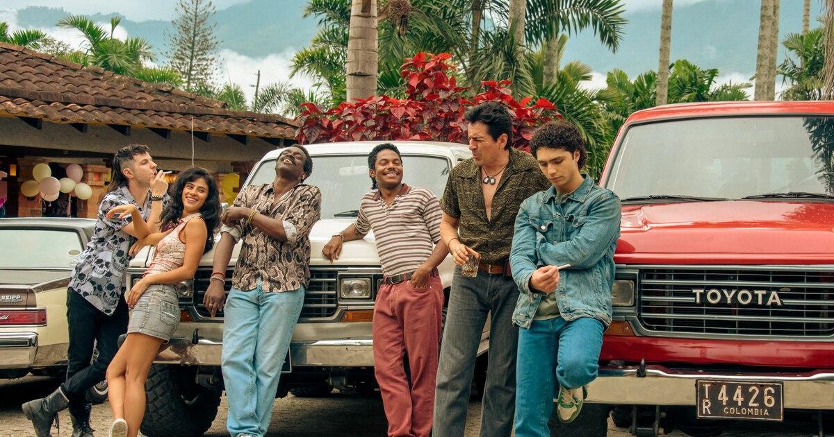 infobaecolombia's tweet photo. ‘Dear killer nannies: Criado por sicarios’, la serie sobre la infancia en la sombra de Juan Pablo, hijo de Pablo Escobar: guardaespaldas, lujos y una verdad oculta https://t.co/zUD7TJobG5 https://t.co/1wLiHLAeI6