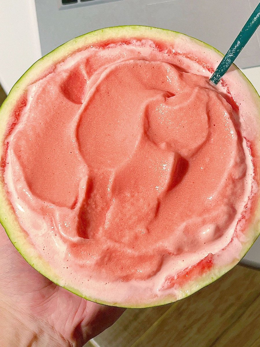 Hans Peter tweet media