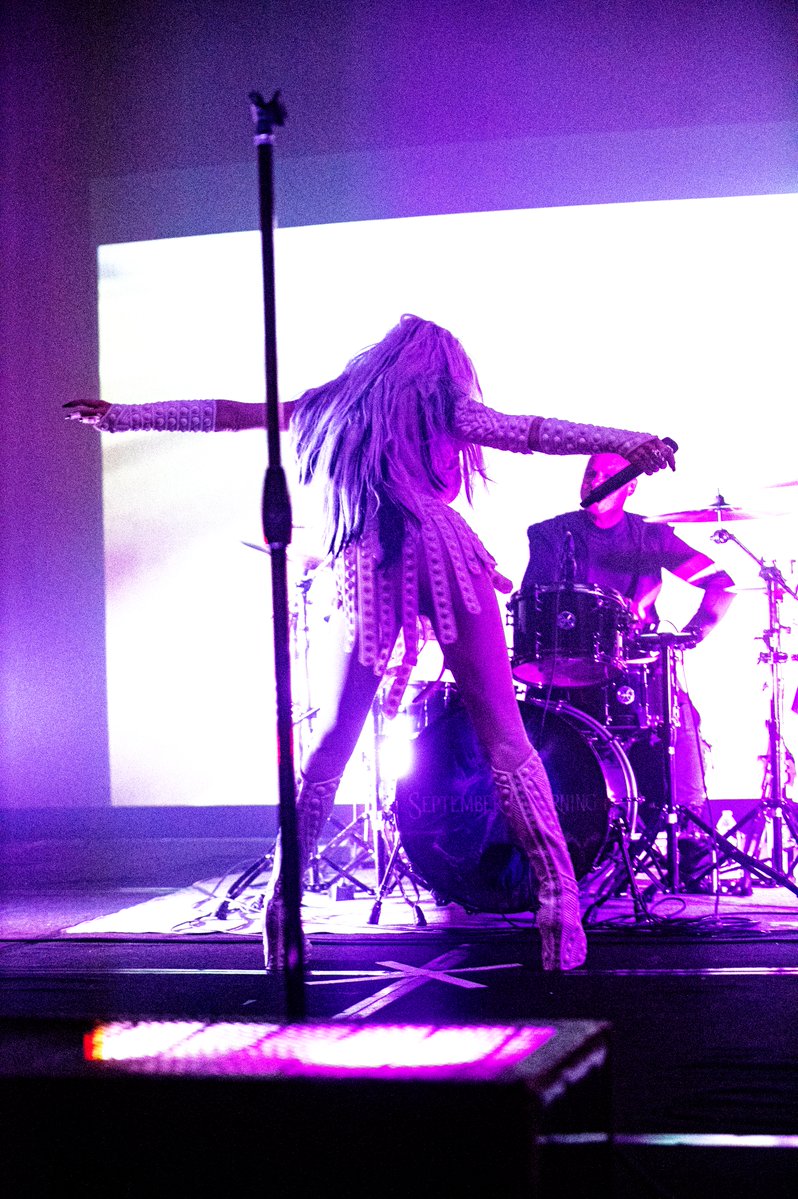 Emily Lazar tweet media