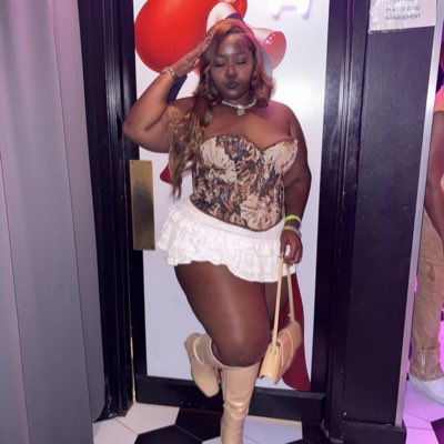 _brittanyf's tweet photo. #NewProfilePic https://t.co/zEEGWEtXnE