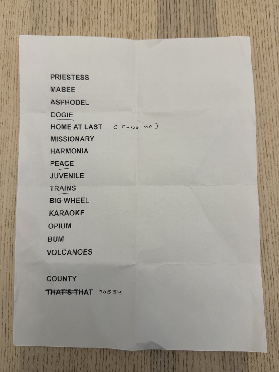 medusa editions tweet media