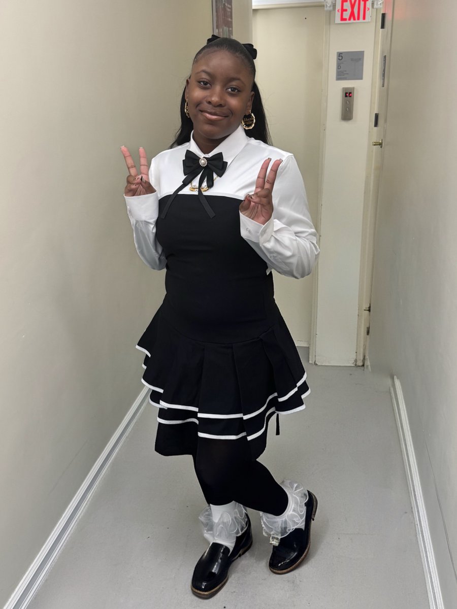 Itz_Selenas's tweet image. Kassidy is selling girl scout cookies online please help my baby sell cookies by buying cookies or retweeting Thanks!
#GirlScoutCookies #ThinMints #Trefoils #Dosidos #LemonUps 
#Exploremores #Toffeetastic #Tagalongs #Samoas #Adventurefuls #BlackGirlScouts

digitalcookie.girlscouts.org/scout/kassidy8…