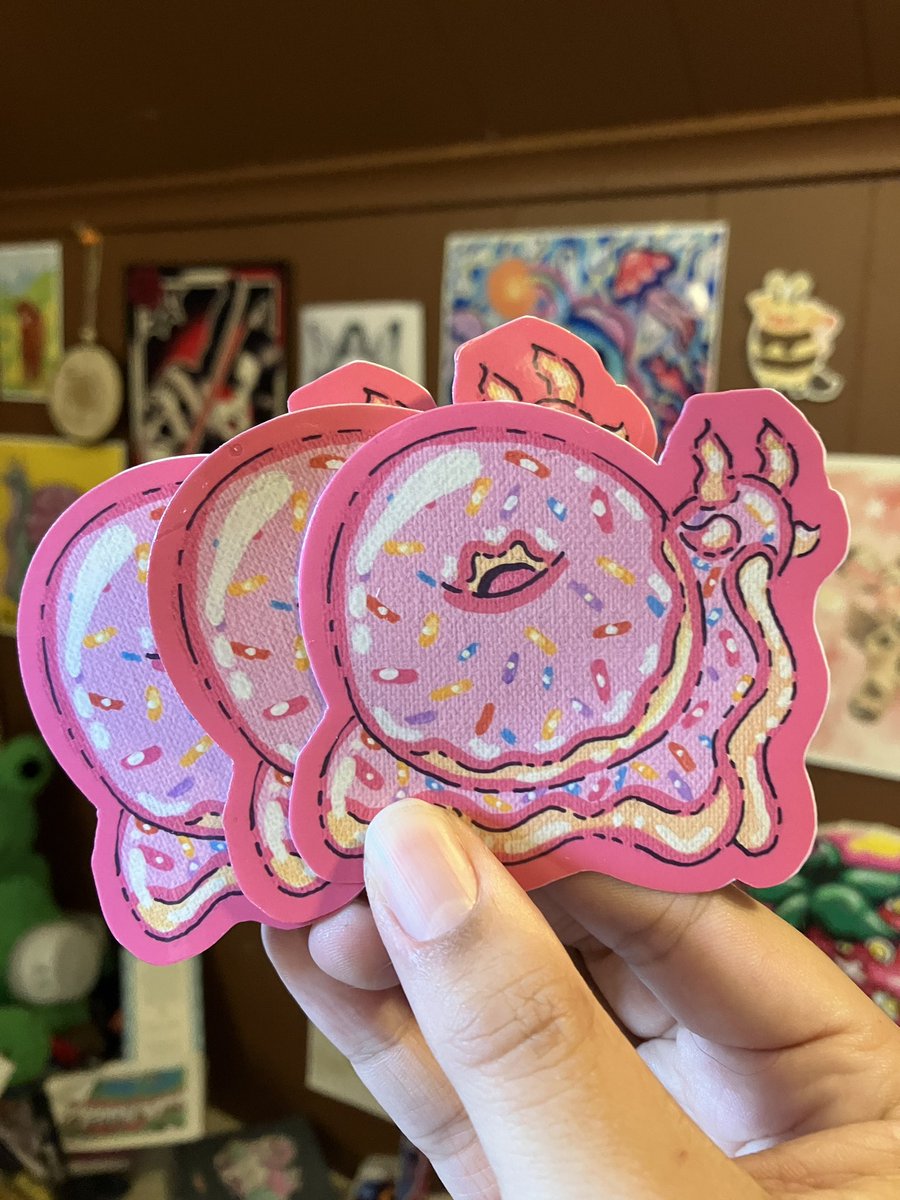 razzie💜 tweet media