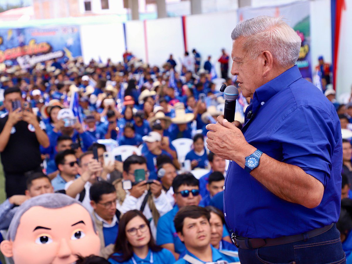 César Acuña Peralta tweet media