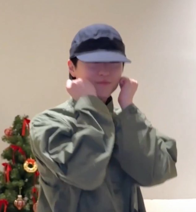 두바이서 tweet media