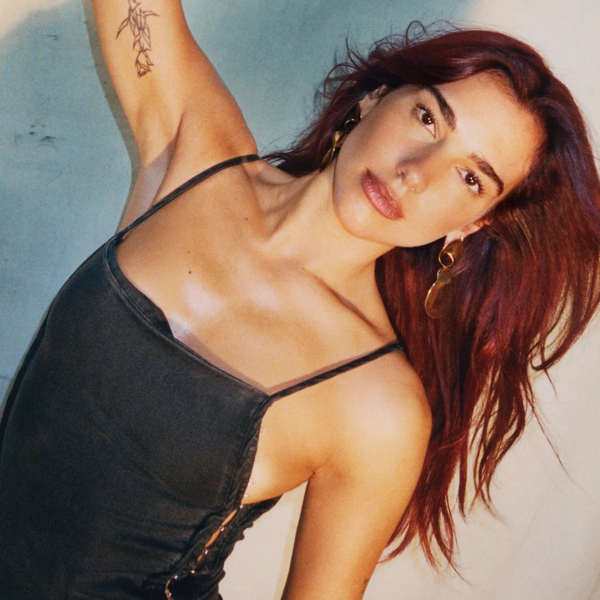 Pop Crave tweet media