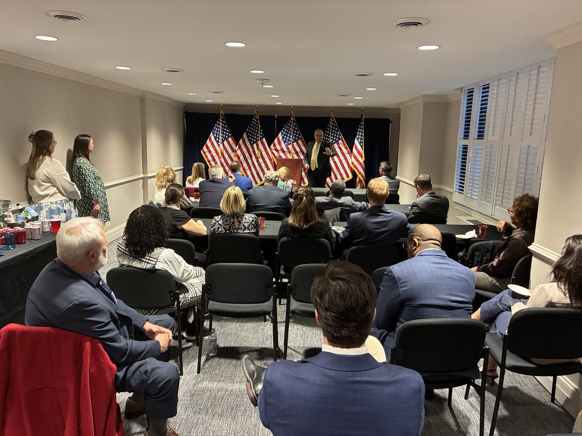 DC Republican Party tweet media