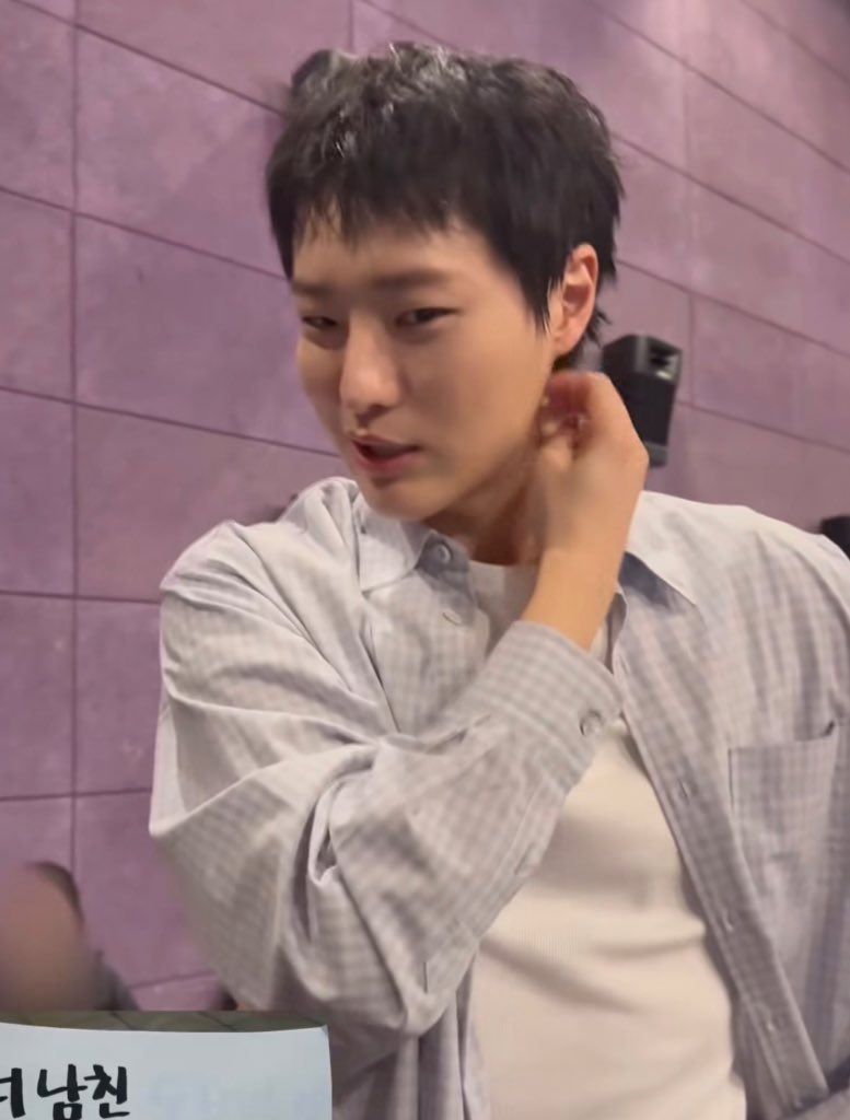 두바이서 tweet media